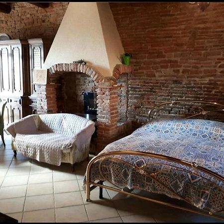 Taverna Rustica In Toscana Fucecchio Buitenkant foto